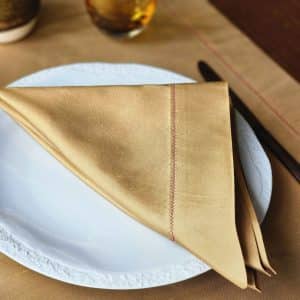 Alternative view of Alesta Home Bordo Zikzak Dikişli Altın Rengi İpek Peçete 45x45 cm PCT013