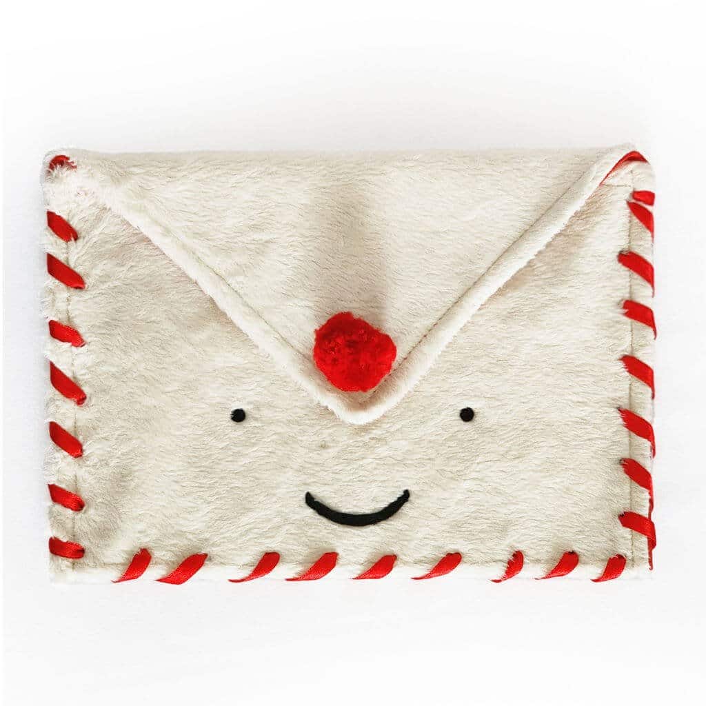 Alesta Home Yılbaşı Temalı Kırmızı Ponpon Süslemeli Pelüş Dekoratif Cüzdan 15x22 cm CZD001