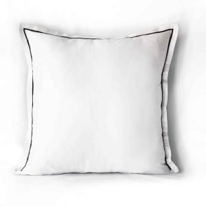 Alternative view of Alesta Home Minimalist Beyaz İpek Siyah Biyeli Kırlent Kılıfı 40x40 cm