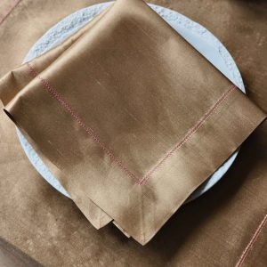 Alternative view of Alesta Home Pembe Zikzak Dikişli Altın Rengi İpek Peçete 45x45 cm PCT014